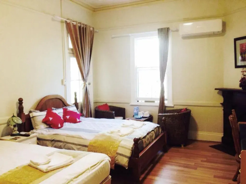 Pure Land Guest House