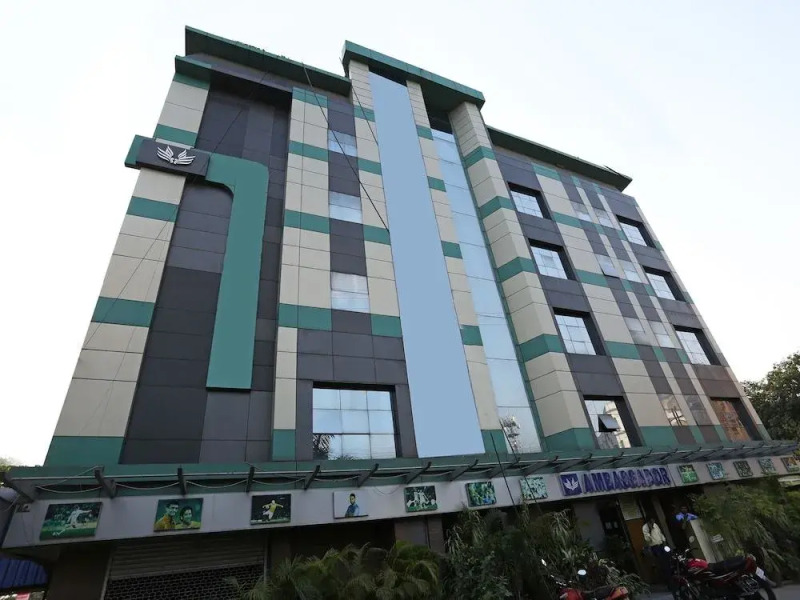 OYO 24855 Ambassador Hotel