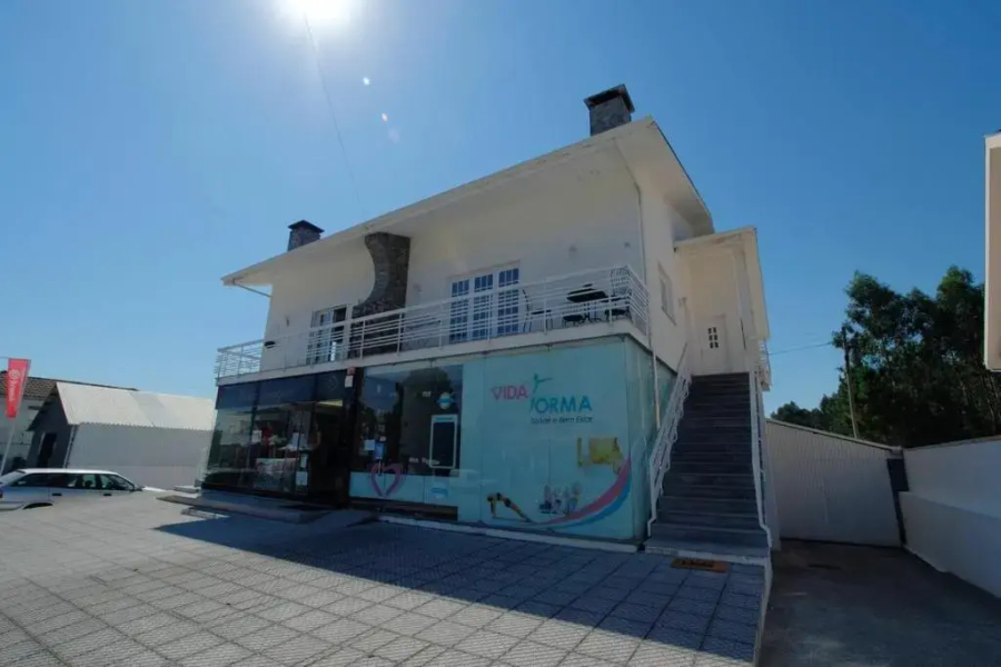 4 bedrooms house with city view balcony and wifi at Santa Maria da Feira