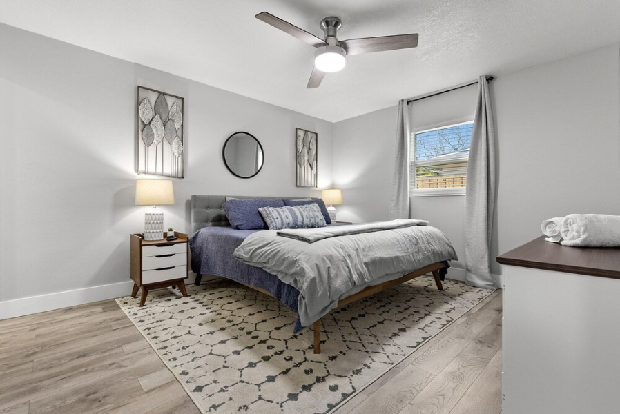 NEW Mid Century Modern Largo Retreat