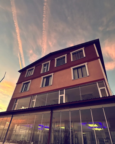 1071 Otel & Restaurant