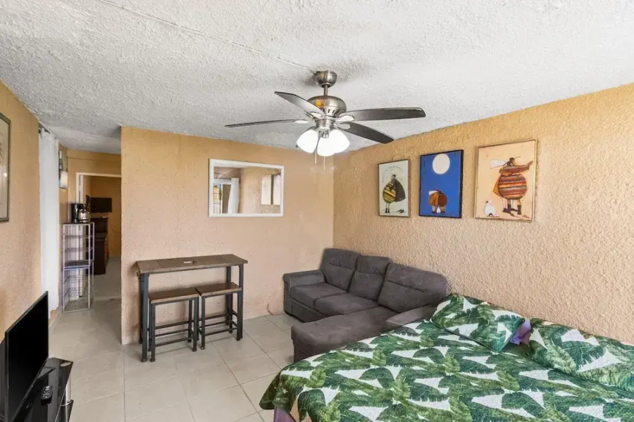 Caribbean View 1 Bedroom Condo by RedAwning