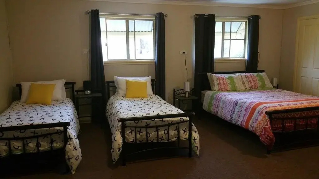 Birdhouse Cottage B&B