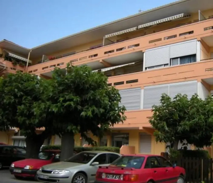 Studio in Valras-plage, With Wonderful City View and Furnished Garden