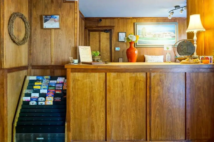 Hummingbird Inn of Ojai