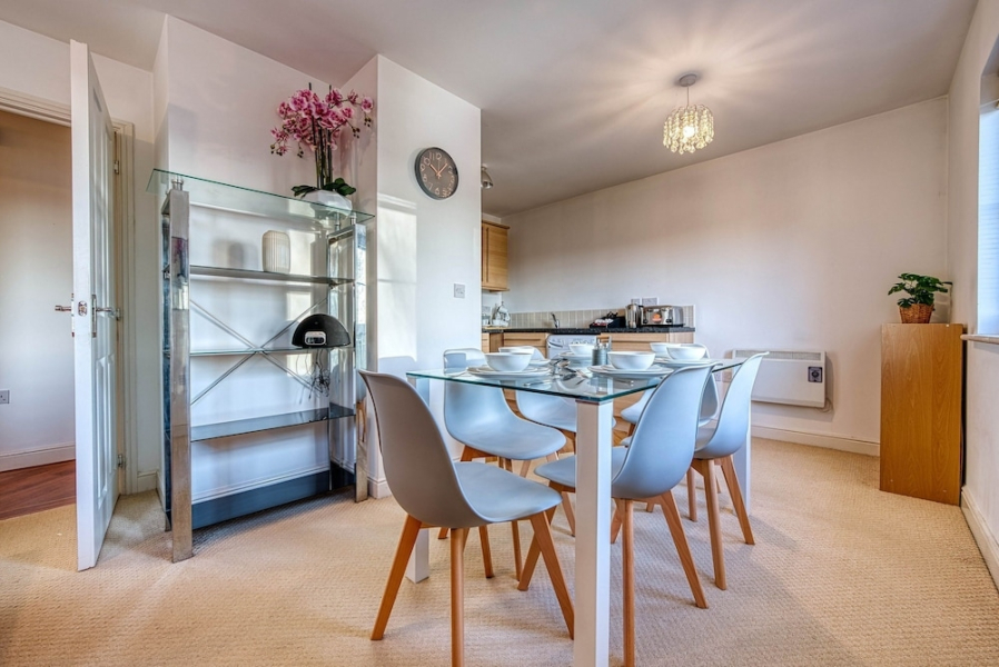 Blue Cedar 2 Bed & 2 Bath Apartment