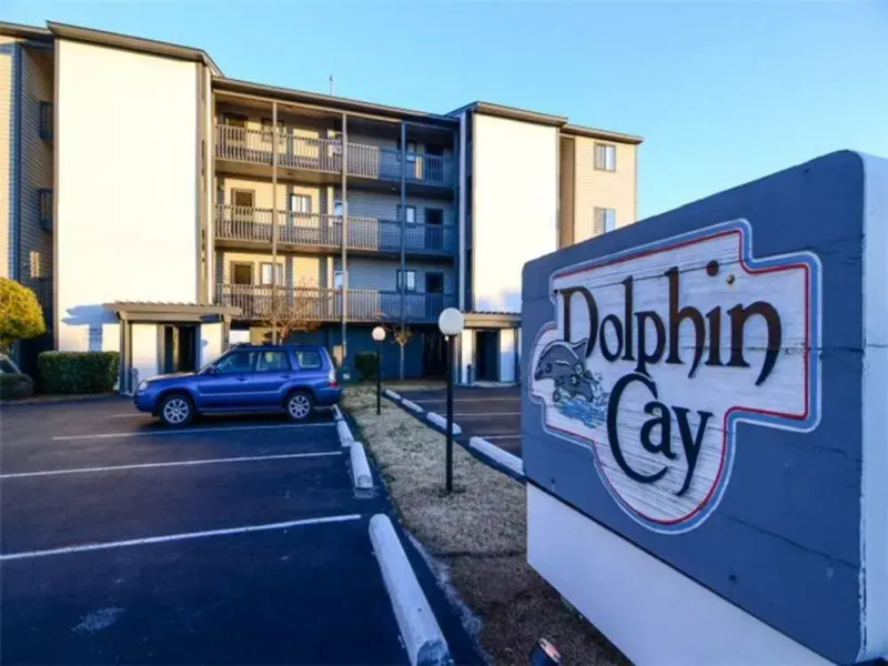 Dolphin Cay 201 by RedAwning