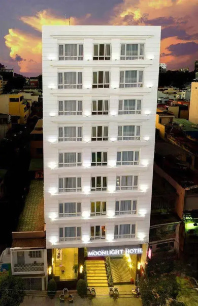 Moonlight Hotel