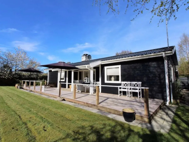 "Aiyana" - 900m from the sea in Sealand