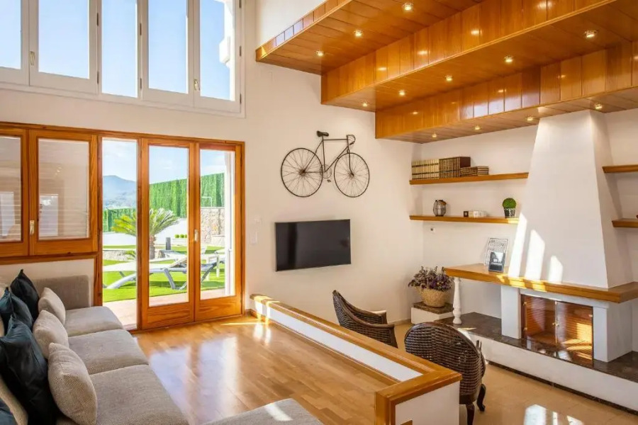 Casa Mirestany- Wonderful house with amazing views