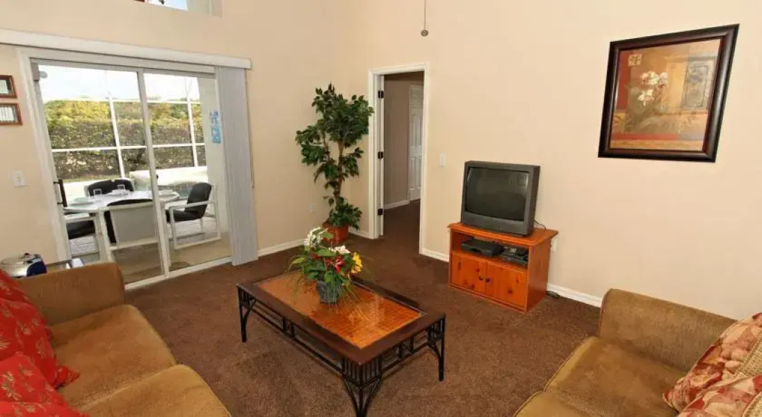 Five Bedroom House by Great Choice