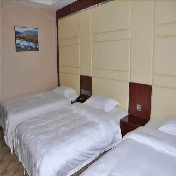 Lingyun Holiday Hotel Weichang