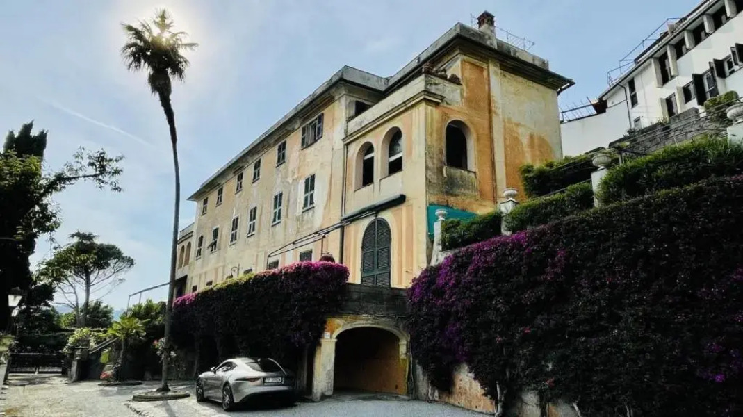 ATTICO SAN FAUSTINO 165 mq più 110 mq di terrazza- IN VILLA 700 ,VISTA MARE STREPITOSA-100 m dalla spiaggia-PARKING ESCLUSIVO-SKY,NETFLIX