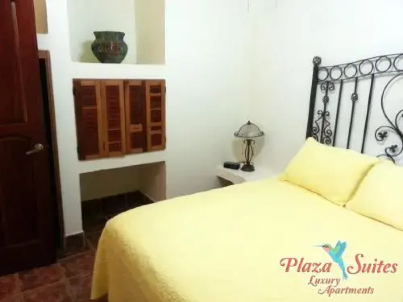 Plaza Suites