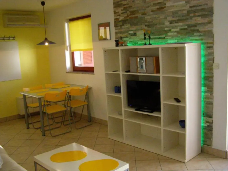 ADRIAN - NEW 2019, garden with grill, quiet neighbourhood