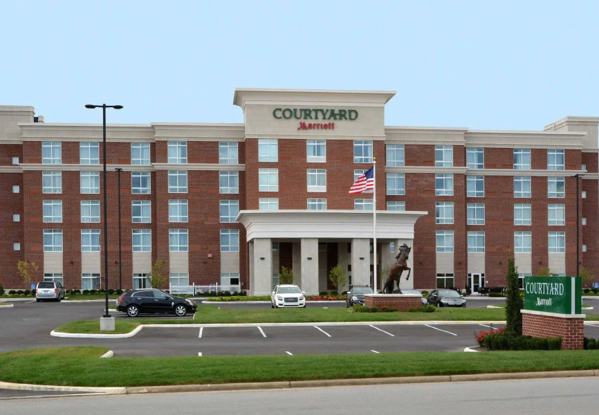 Courtyard by Marriott Youngstown Canfield