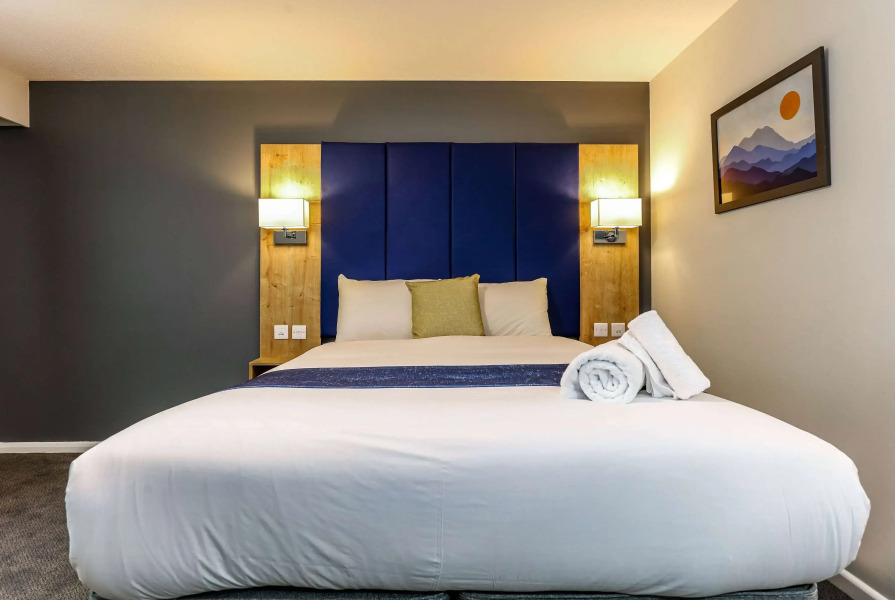 Days Inn by Wyndham Warwick North M40