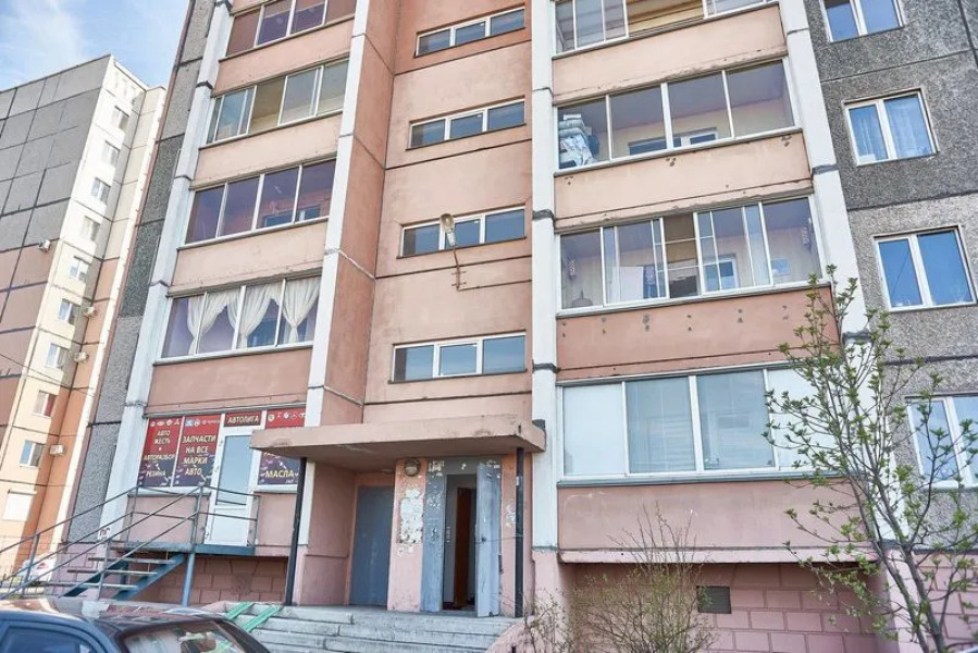 Pyat Zvezd na ul. Stalevarov, d. 15-3