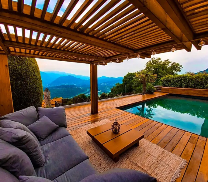 Family suite with garden and amaizing view to Lugano