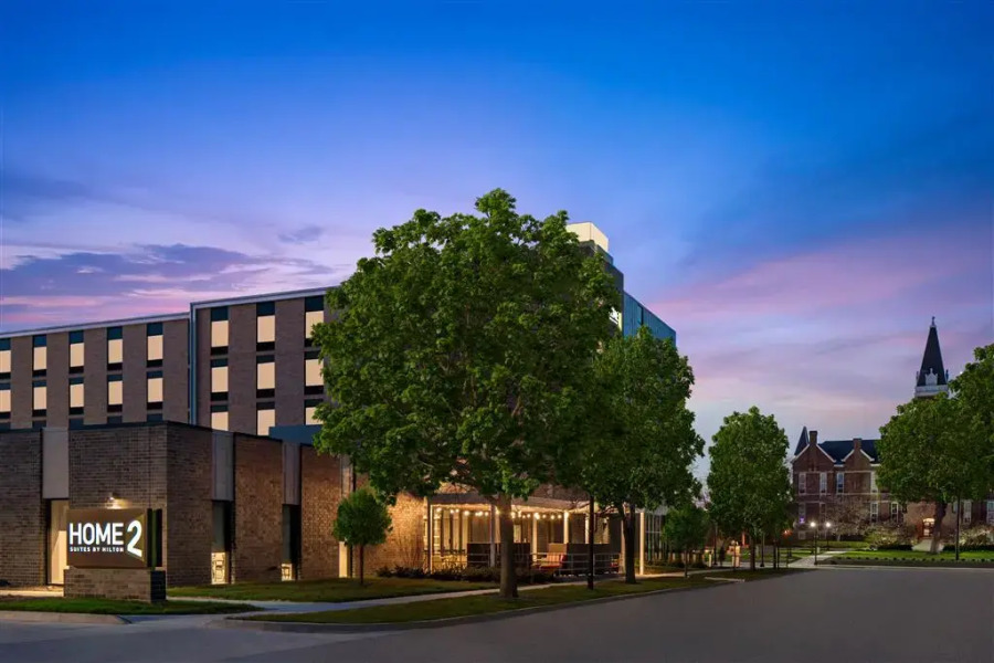 Home2 Suites by Hilton Des Moines at Drake University
