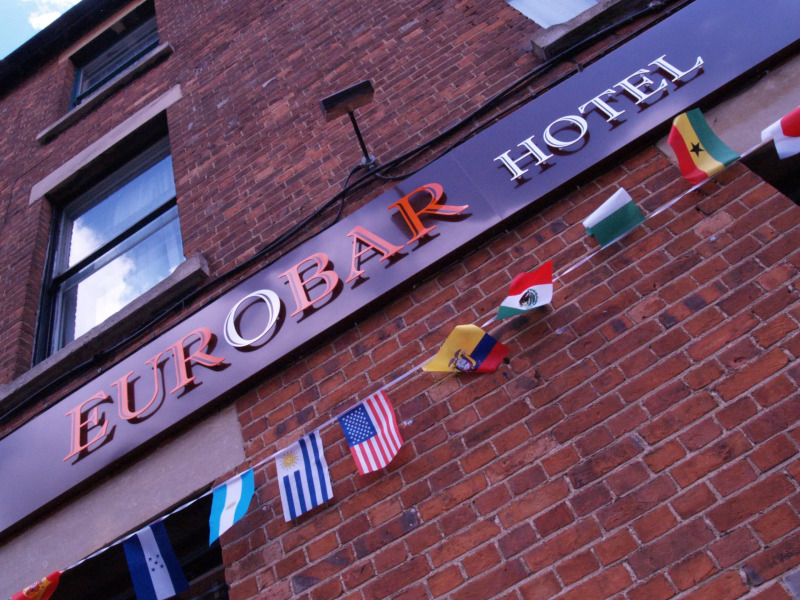 Euro Bar and Hotel