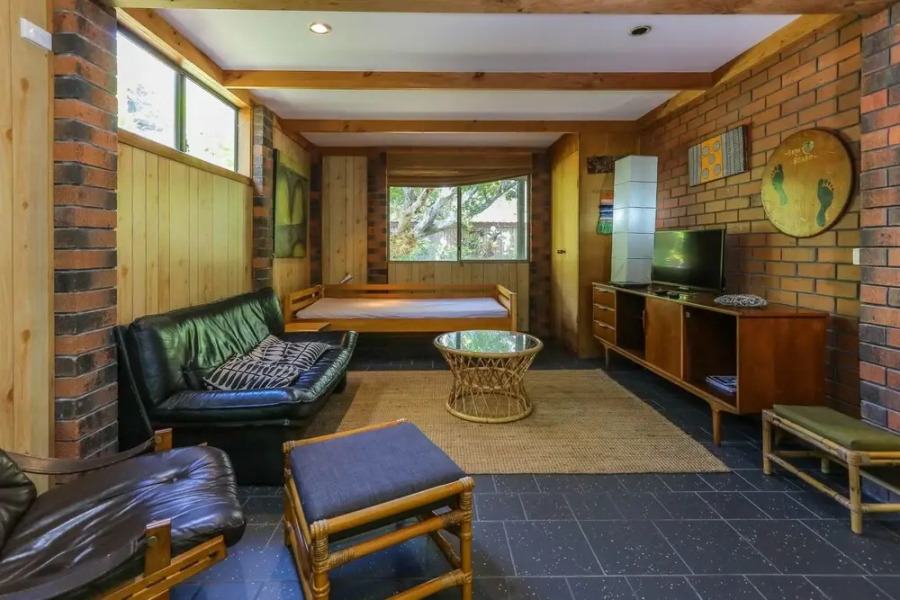 24 Lagoon Road Beach House