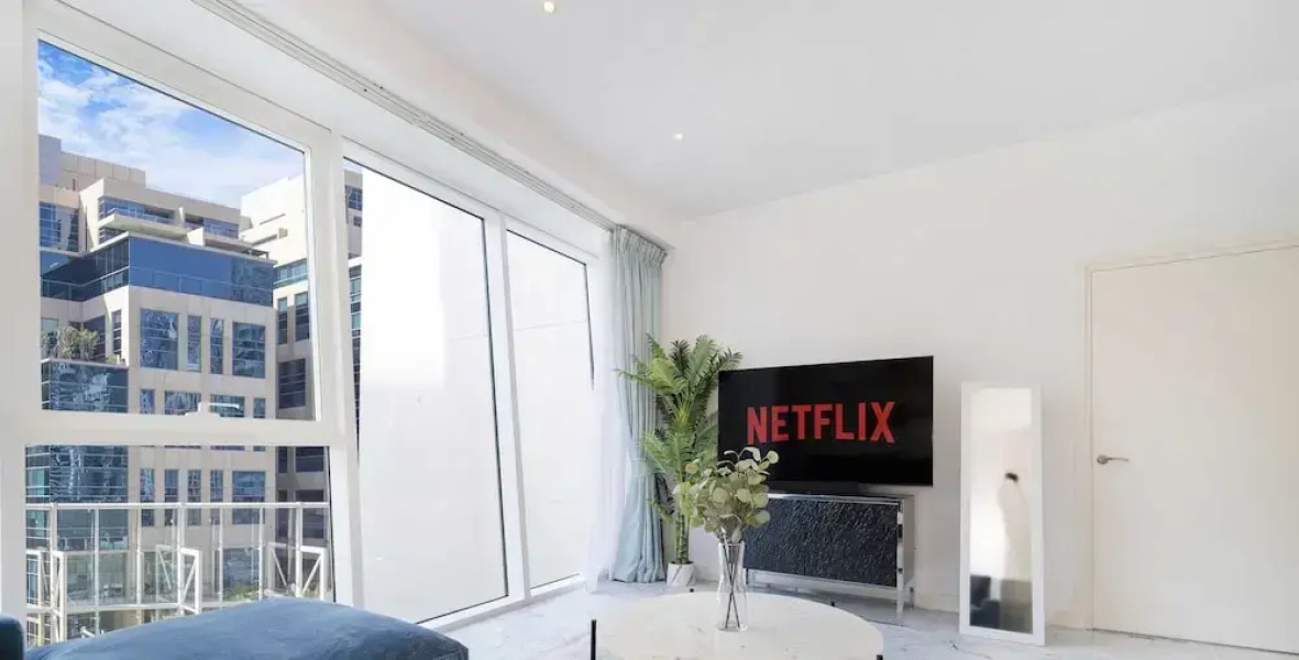 LUX - The Pad Executive Suite 4