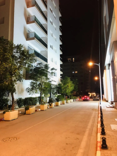 Business & View & jacuzzi