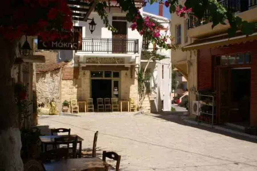 Villa Kamares Boutique Spa Apartments