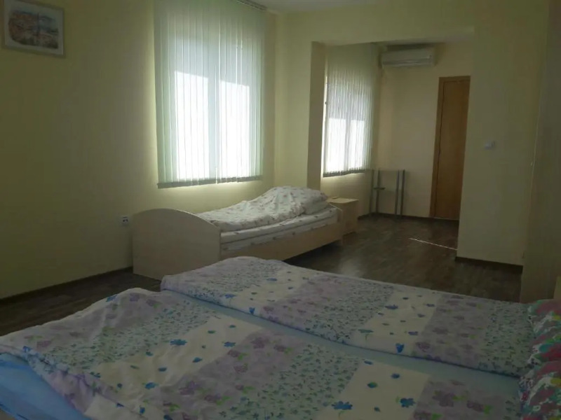 Villa Byala Grape House