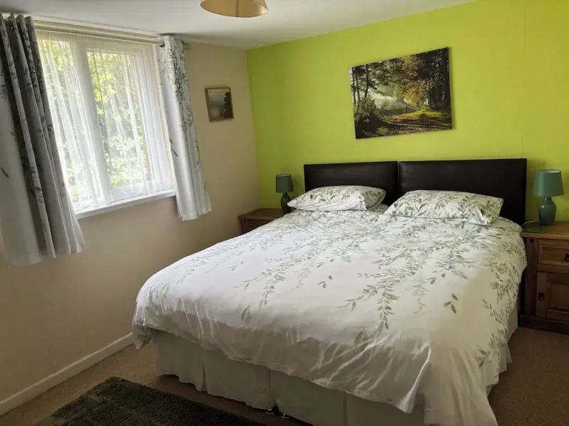 Large Sound Healing Retreat Cottage in West Wales