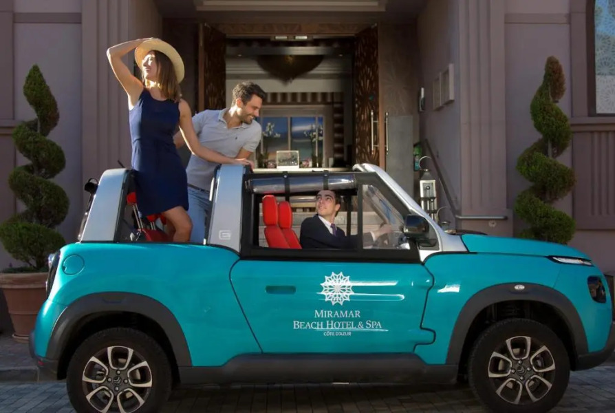 Tiara Miramar Beach Resort