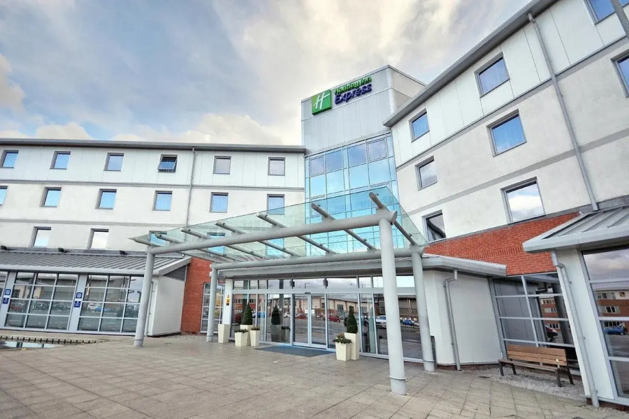 Holiday Inn Express Leigh - Sports Village by IHG