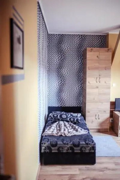 Aparthotel "DZIEWIĘTNASTKA"