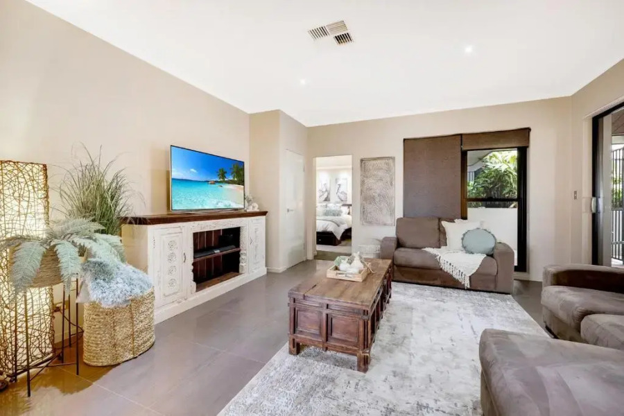 Red Lotus Guesthouse