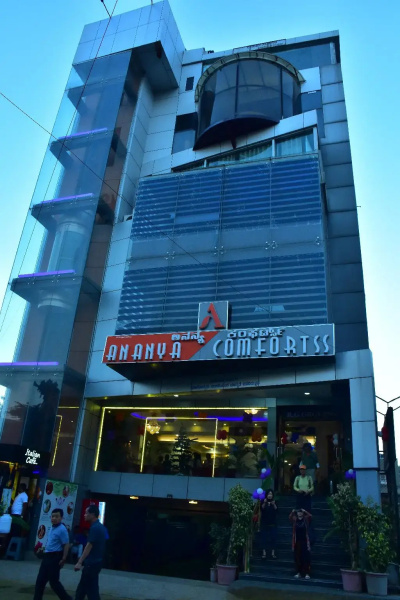 Ananya Comfortss
