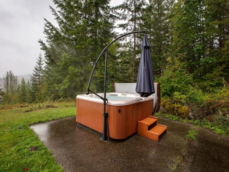 Mt. Baker Lodging Ensuite 15 (Sleeps 6)