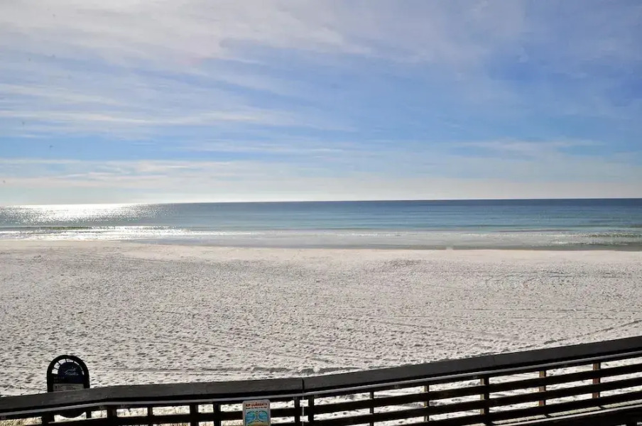 Wine Down Retreat 4 Bedroom Holiday Home By Coastal Dreamin