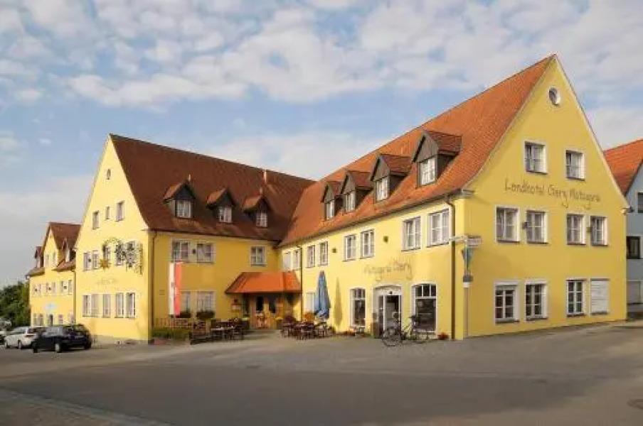 Landhotel Gary