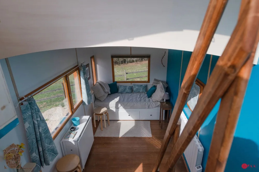 La Tete dans les Étoiles