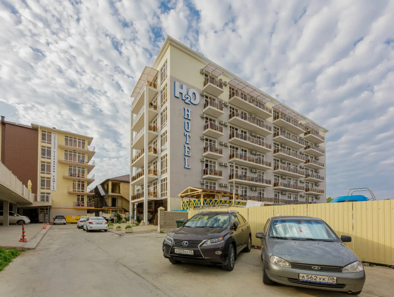 Отель H2O