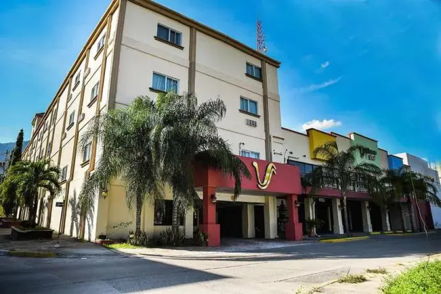 Victoria Hotel