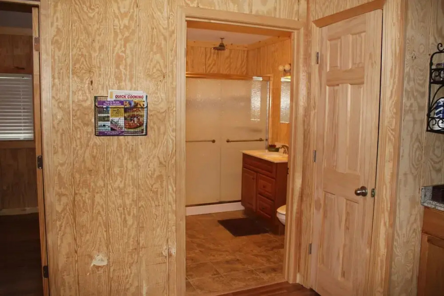 Shawnee Trails Lodging and Suites