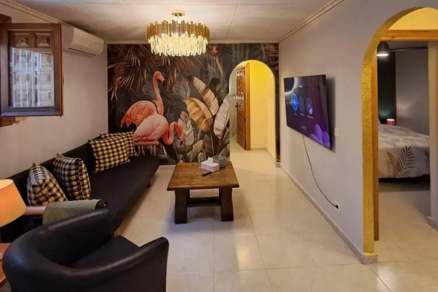 La Marina Oasis, 2-beds, Sleeps 4, 10 min to Beach