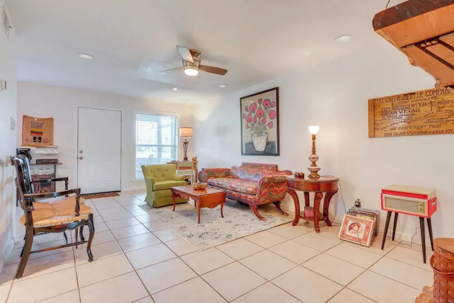 Hill Country Townhome: Close to Parks & Hiking