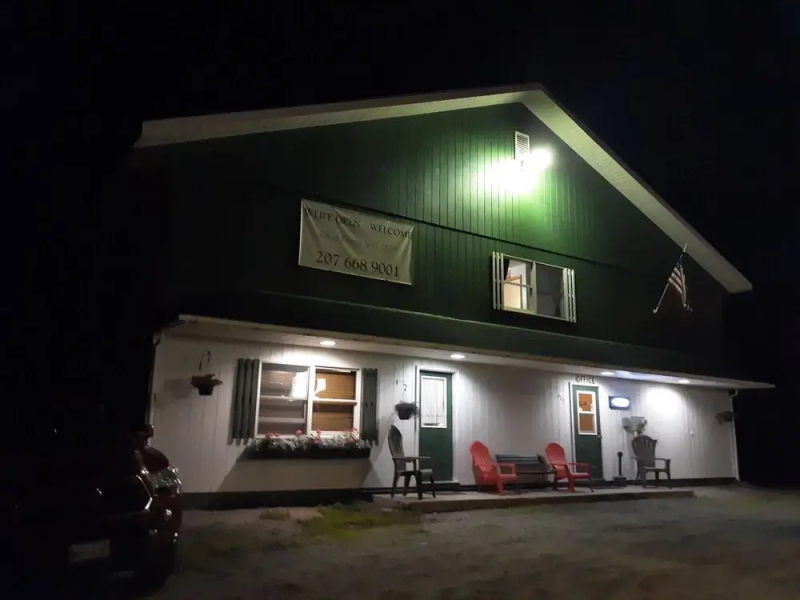 Northern Lakes Inn