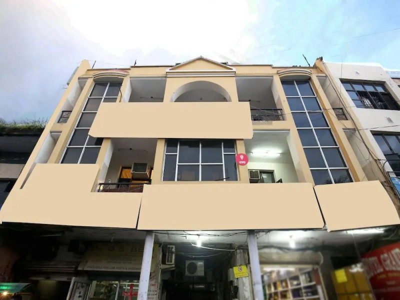 OYO 6366 Grand Regal Hotel