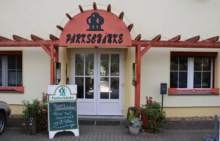 Hotel And Restaurant Parkschanke Zabeltitz