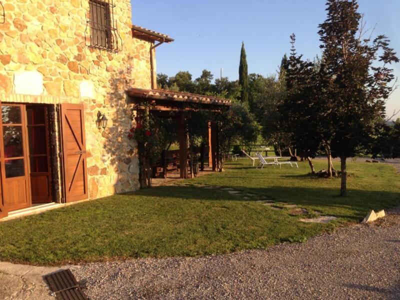 Podere Poggio Benedetto