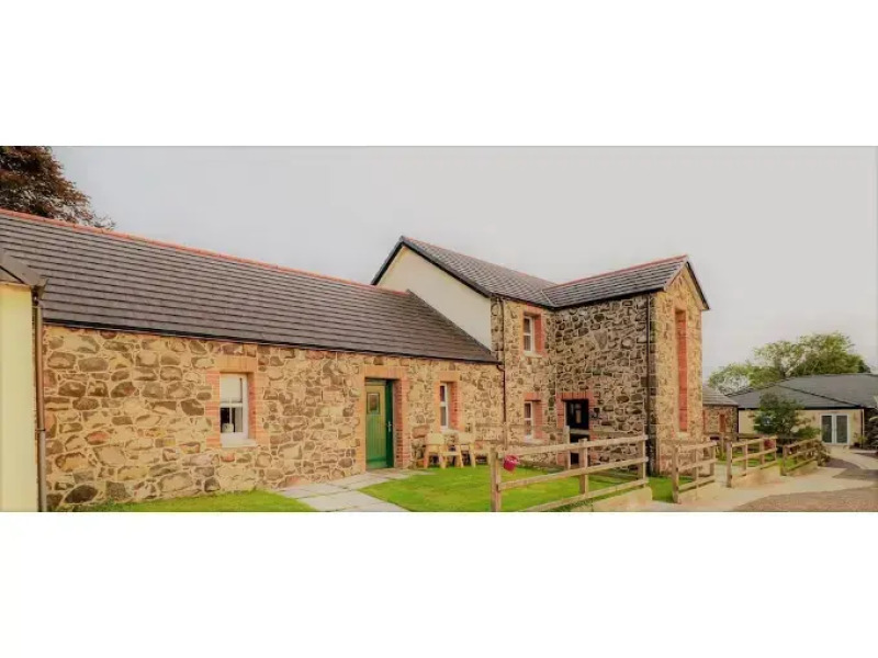 Dunamoy Cottages & Spa